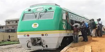 Man falls off moving train, dies in Abia